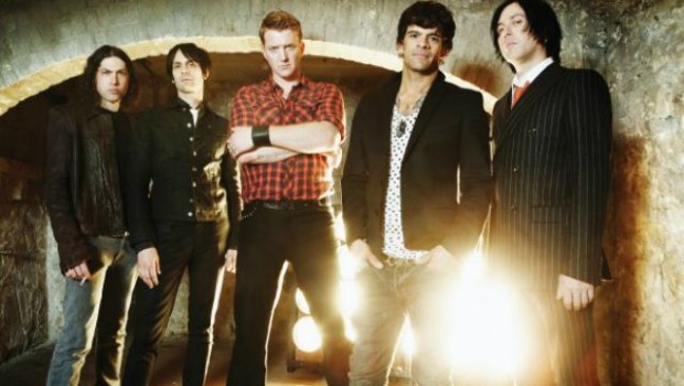 queens-of-the-stone-age-2013